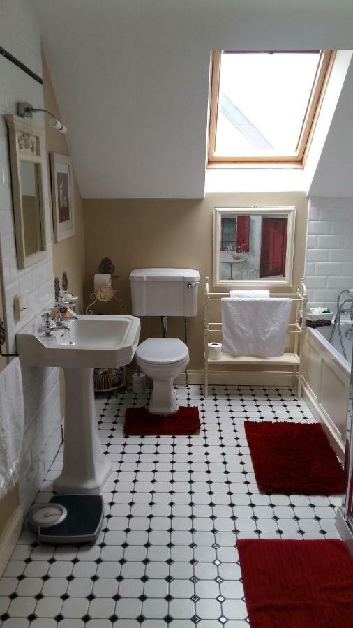 Lir B&B Multyfarnham ภายนอก รูปภาพ