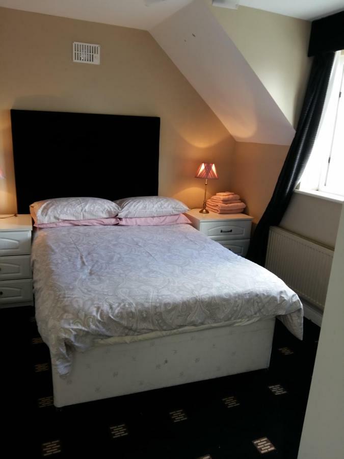 Lir B&B Multyfarnham ภายนอก รูปภาพ